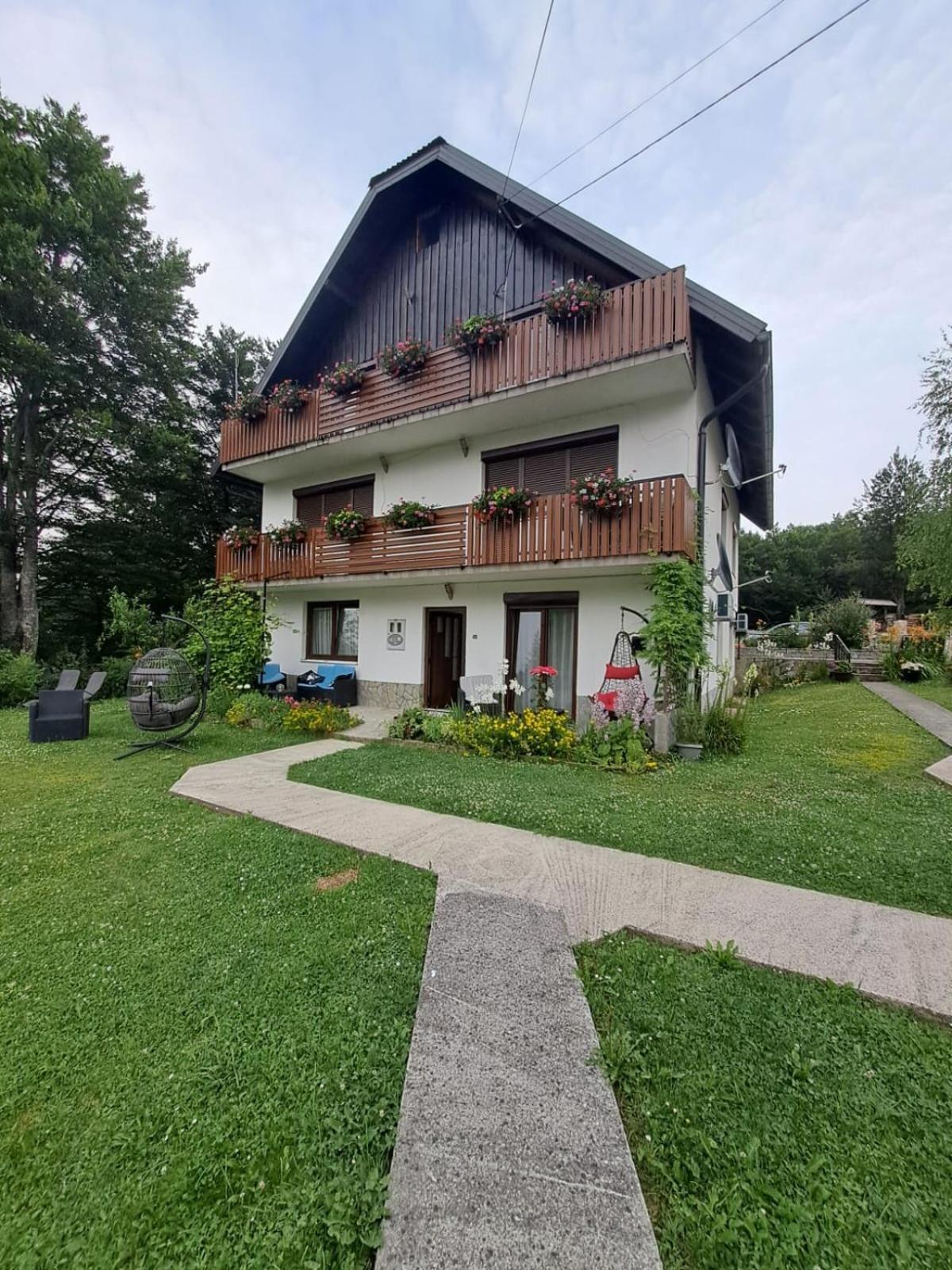 Hotel Tomljanovic à Plitvička Jezera Extérieur photo